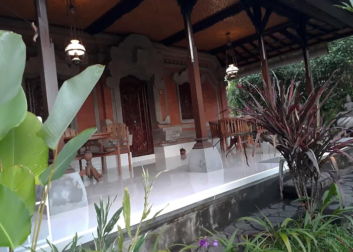 Nyoman Sandi 3* Ubud