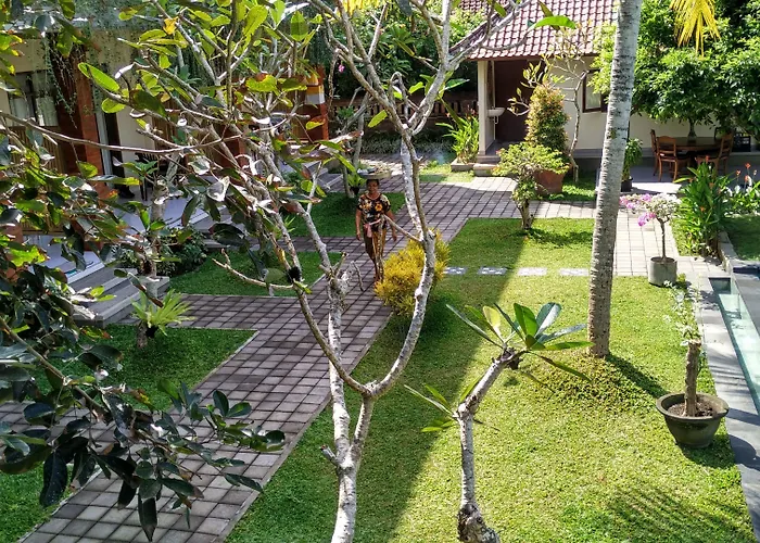 Nyoman Sandi 3* Ubud