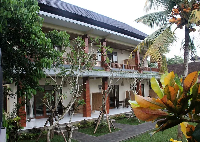 Affittacamere Nyoman Sandi 3*